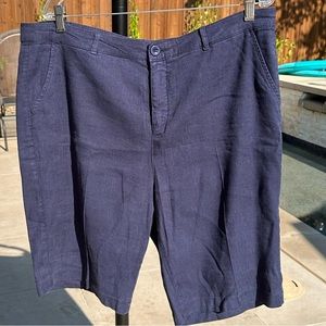 NYDJ 5 pocket Bermuda linen shorts.  Blue.  Size 16. Excellent condition.